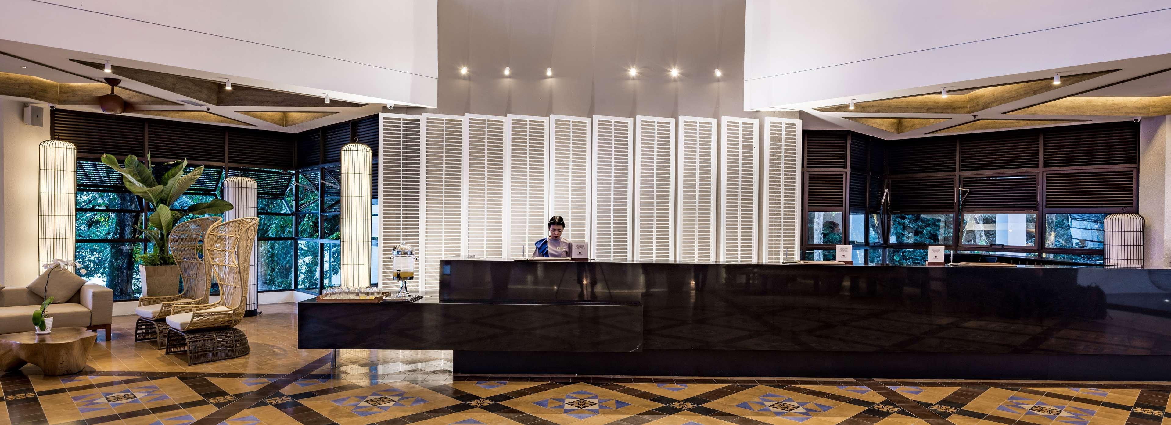 Doubletree Resort By Hilton Hotel Penang Бату-Ферринги Экстерьер фото